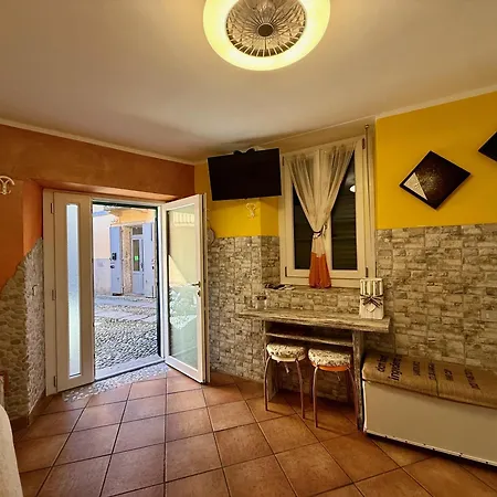 Corner Pescatori بيلاجيو