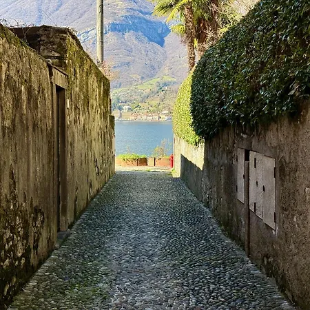 Corner Pescatori 公寓 *